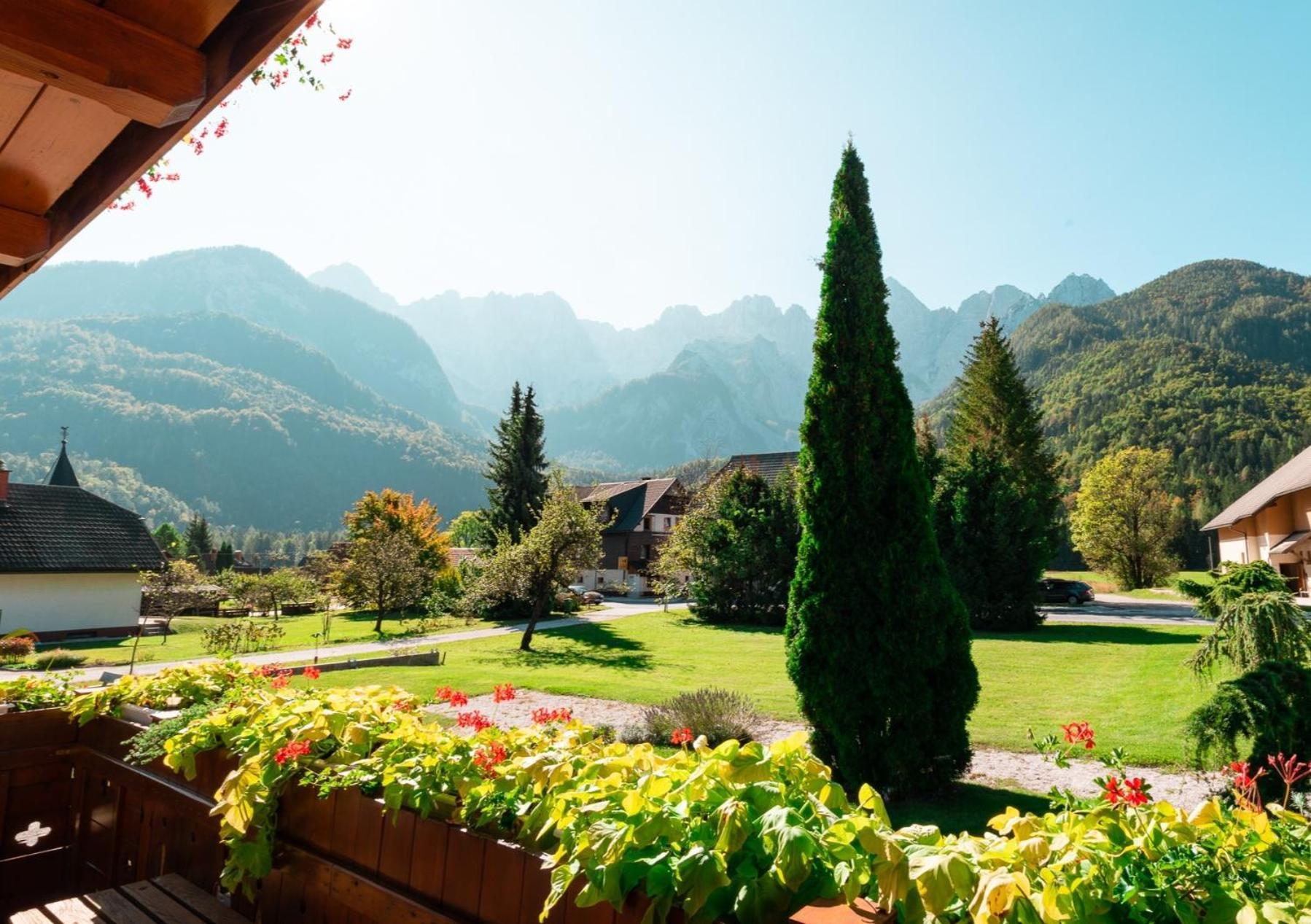 Apartments In Villa Flora Kranjska Gora Buitenkant foto