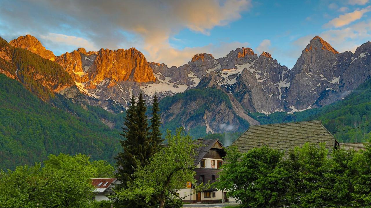 Apartments In Villa Flora Kranjska Gora Buitenkant foto